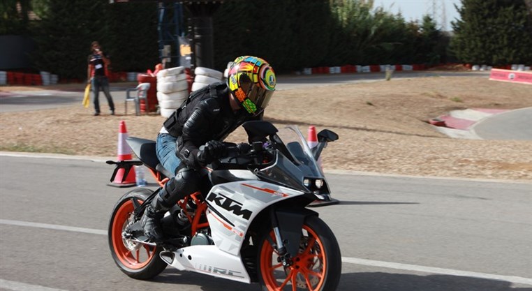 Lebanese motorcycles riders skill and awareness is improving!